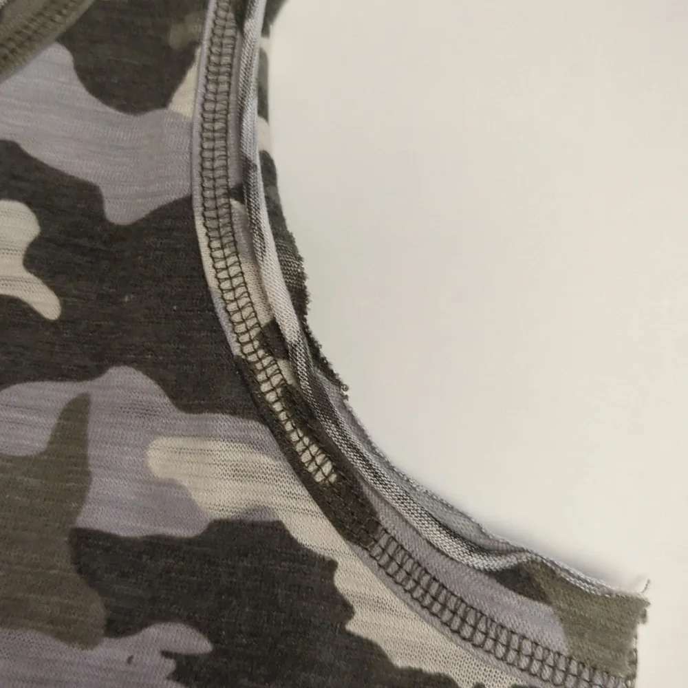 Chaser Camo Tank Top - Picture 10 of 11